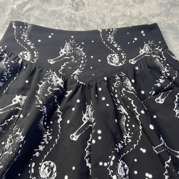 NWOT Blackmilk Seahorse Ghost Yoke Midi Skirt ~ LIMITED Black Size Small - Picture 5 of 12